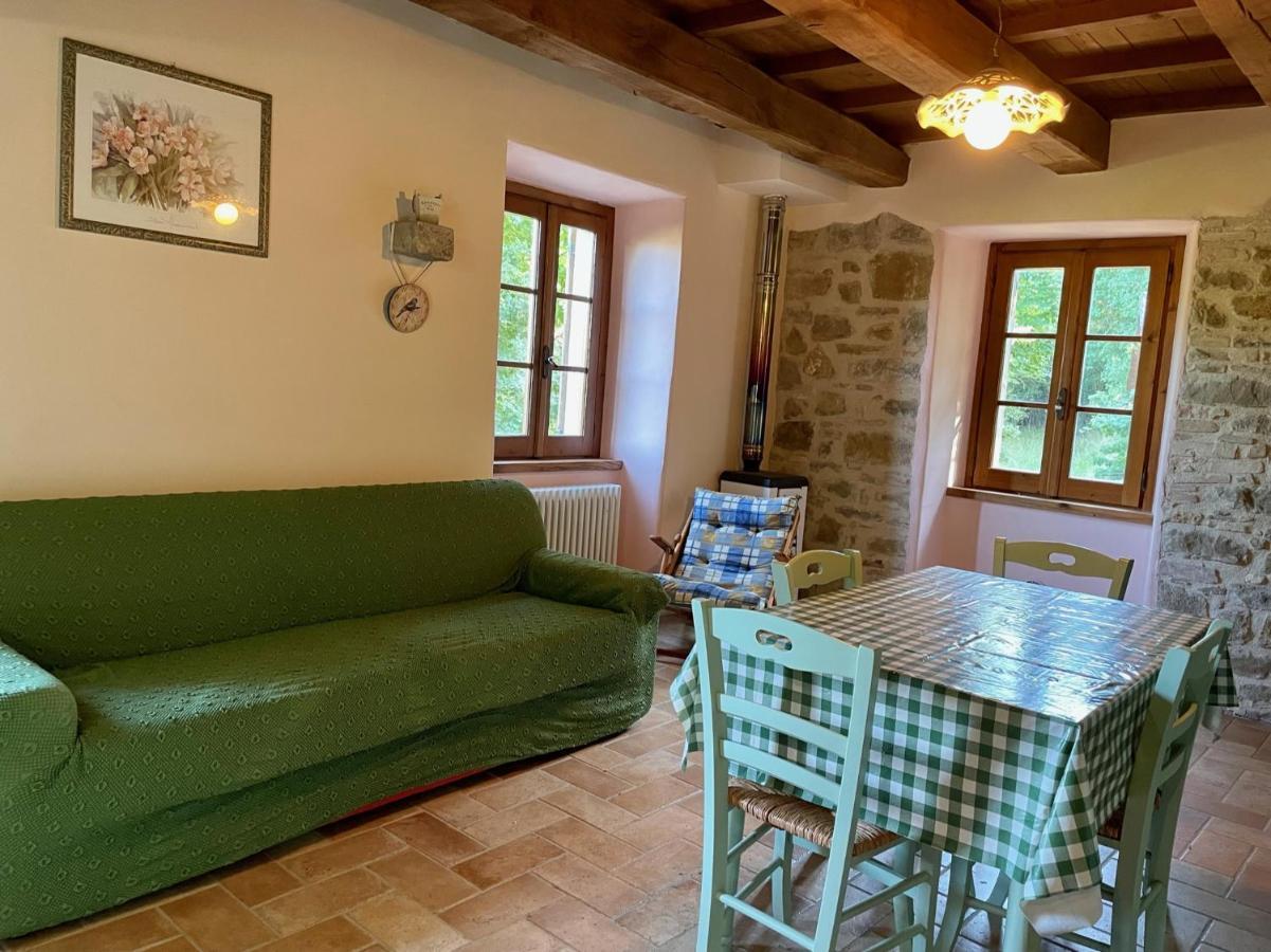 Sambuco Di Sopra Apartment Fratticciola Selvatica Luaran gambar