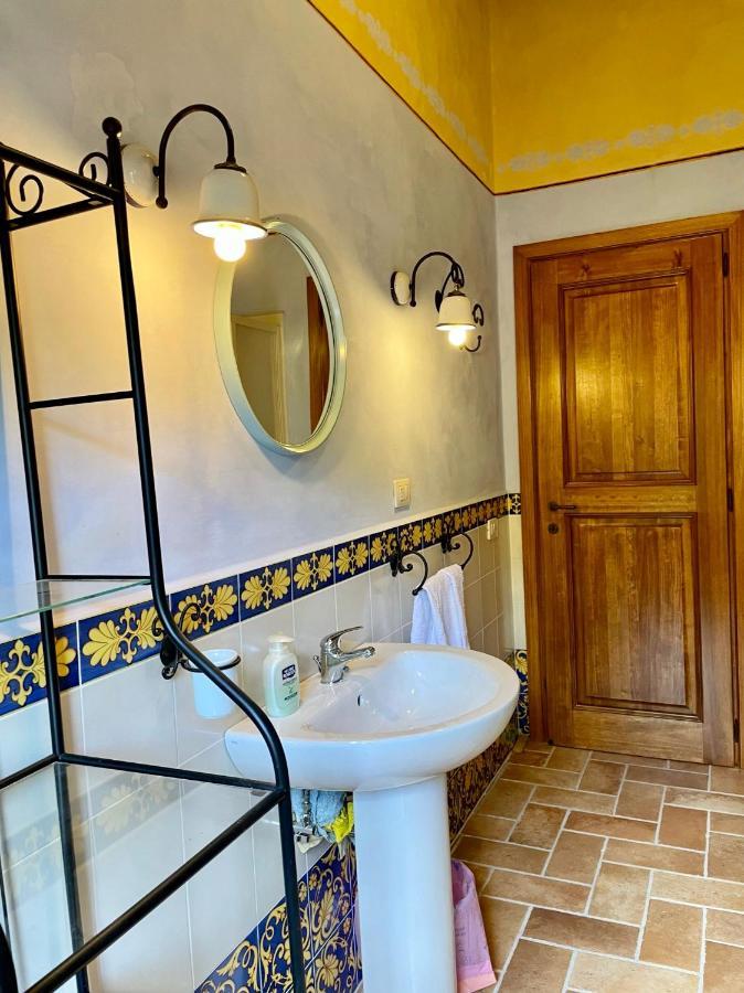 Sambuco Di Sopra Apartment Fratticciola Selvatica Luaran gambar